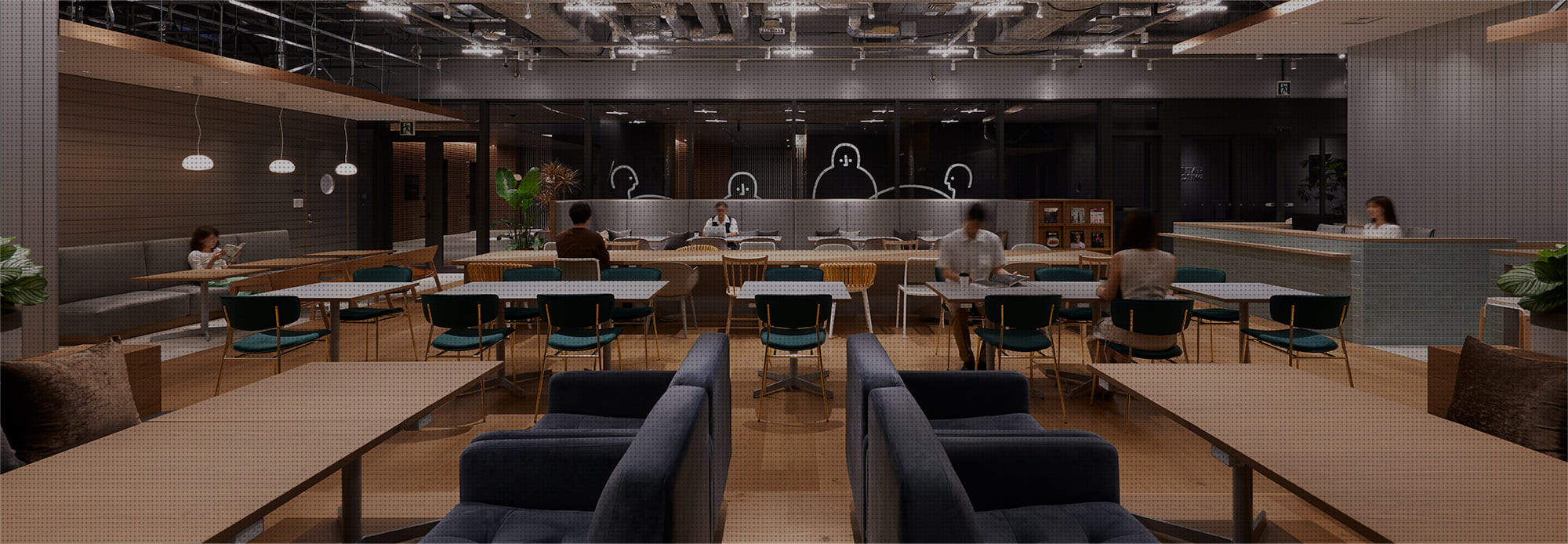 SERVICE CONCEPT 洗練された空間と上質な時間​